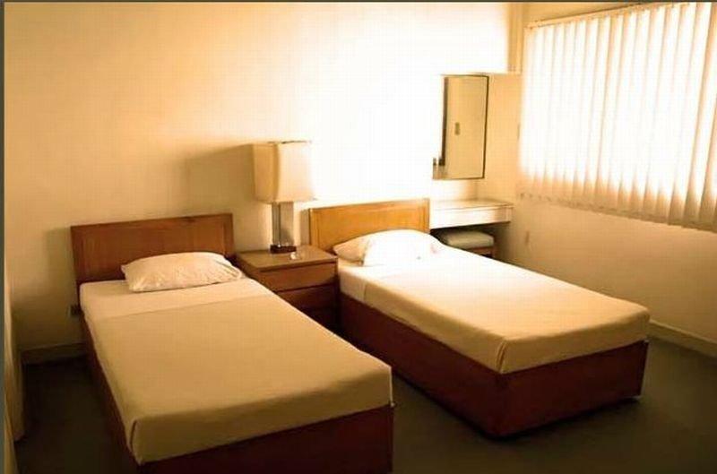 Amorsolo Mansion Hotel Makati City Zewnętrze zdjęcie
